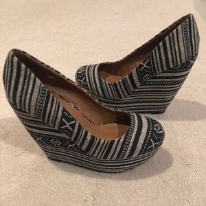 Steve Madden platform wedges